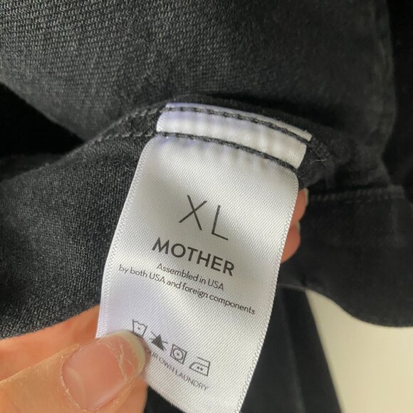 Mother Denim The Chiclet Cropped Denim Jacket In Smacking Good - Picture 6 of 9